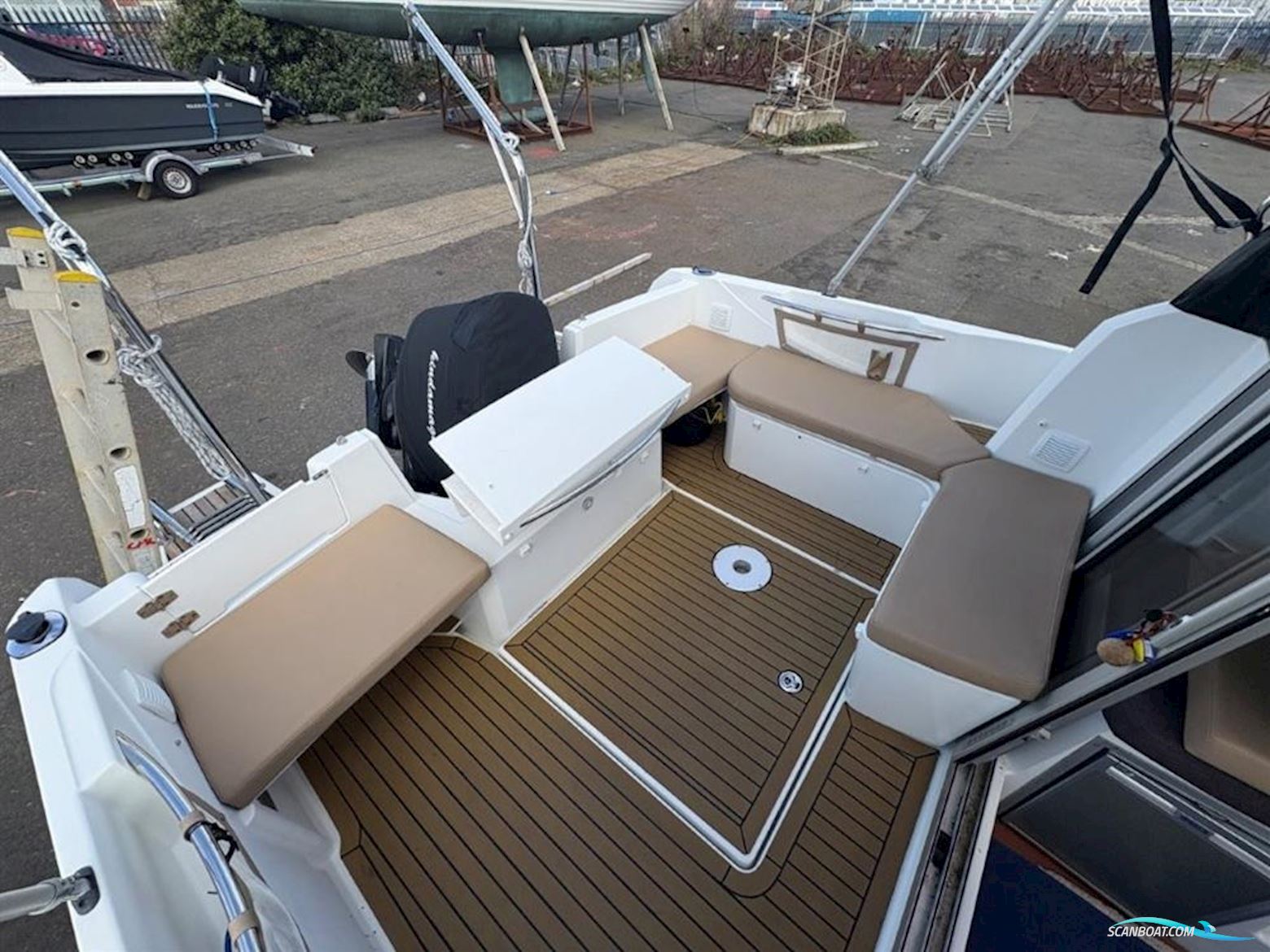 Jeanneau  Merry Fisher 755