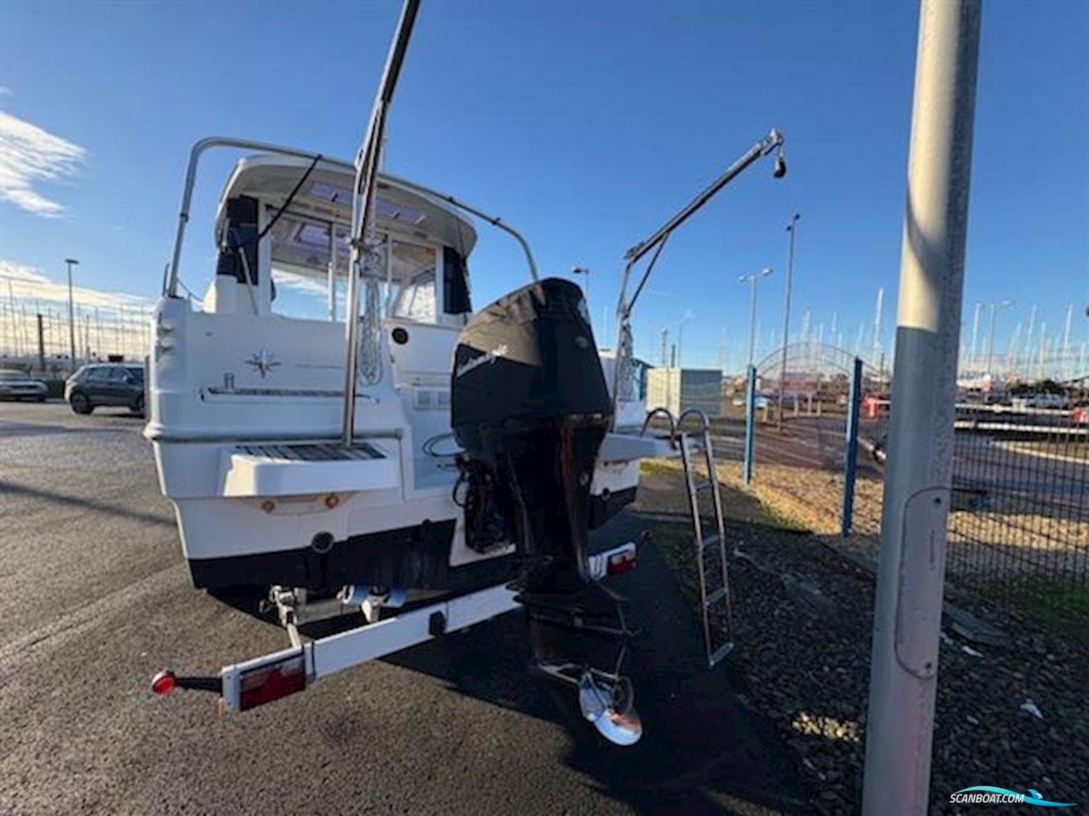 Jeanneau  Merry Fisher 755