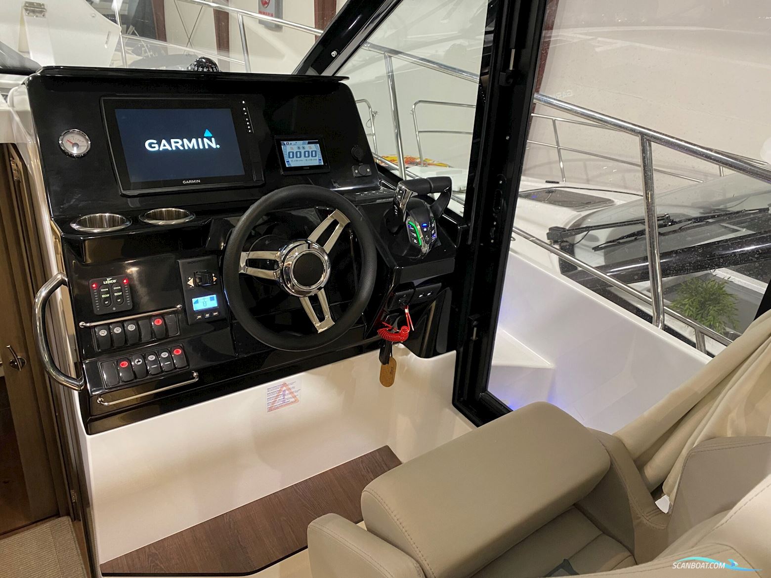 Jeanneau 1095 Merry Fisher Coupé