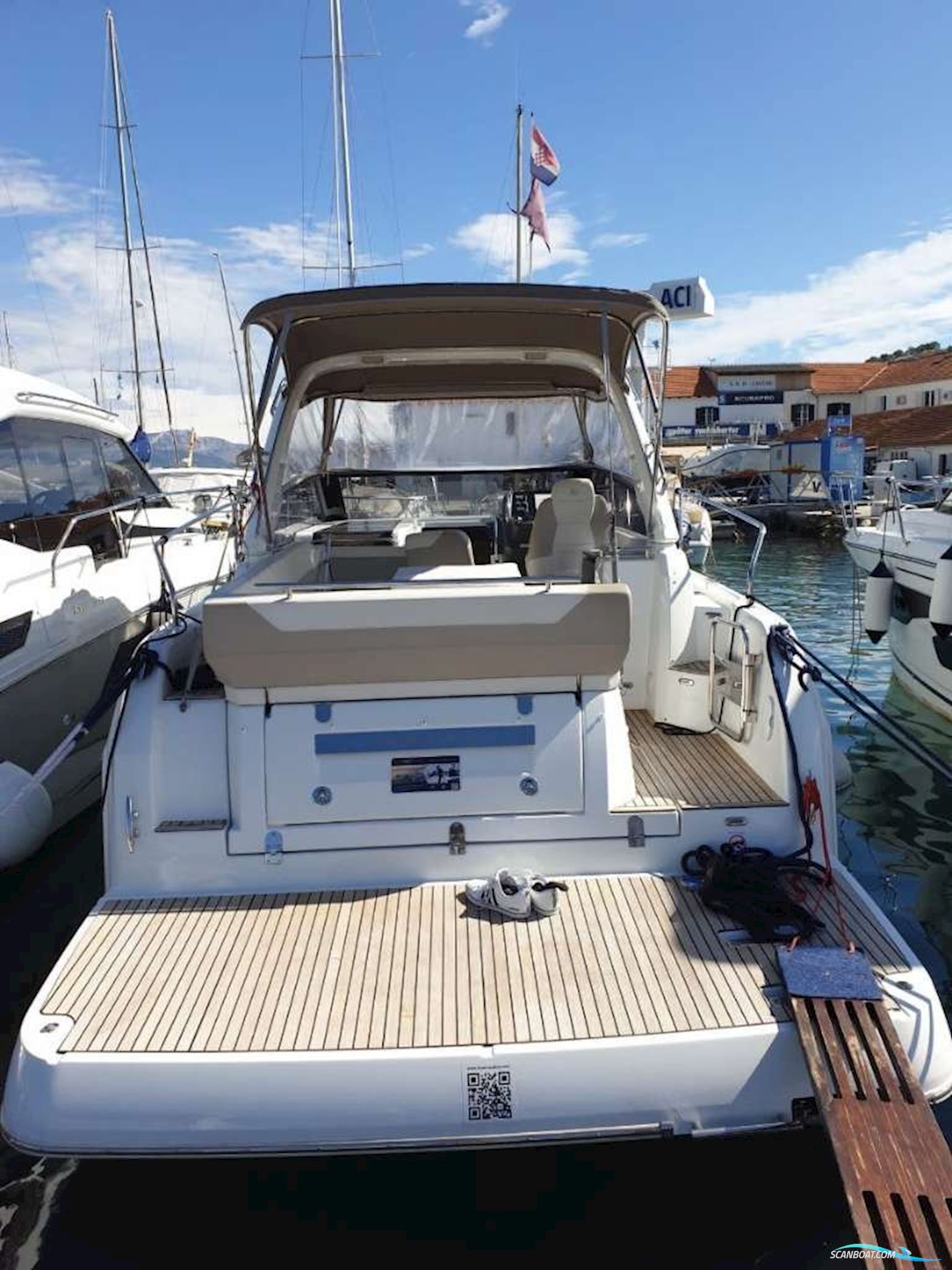 Jeanneau 30 LEADER - 2018 Motorboten 2018, met VOLVO PENTA D4-300 EVC DP motor, Kroatië
