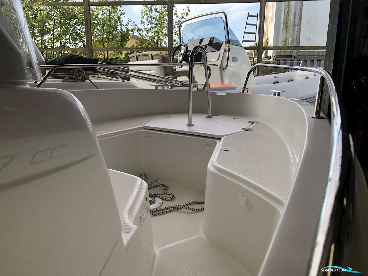 Jeanneau 4.7 CC Style