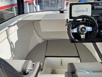 Jeanneau 605 Merry Fisher Marlin Nordic Line med 100 hk Yamaha-EFI 4 takt og 2000 kg Brenderup ASR trailer med el-spil Motorboten 2019, met Yamaha motor, Denemarken