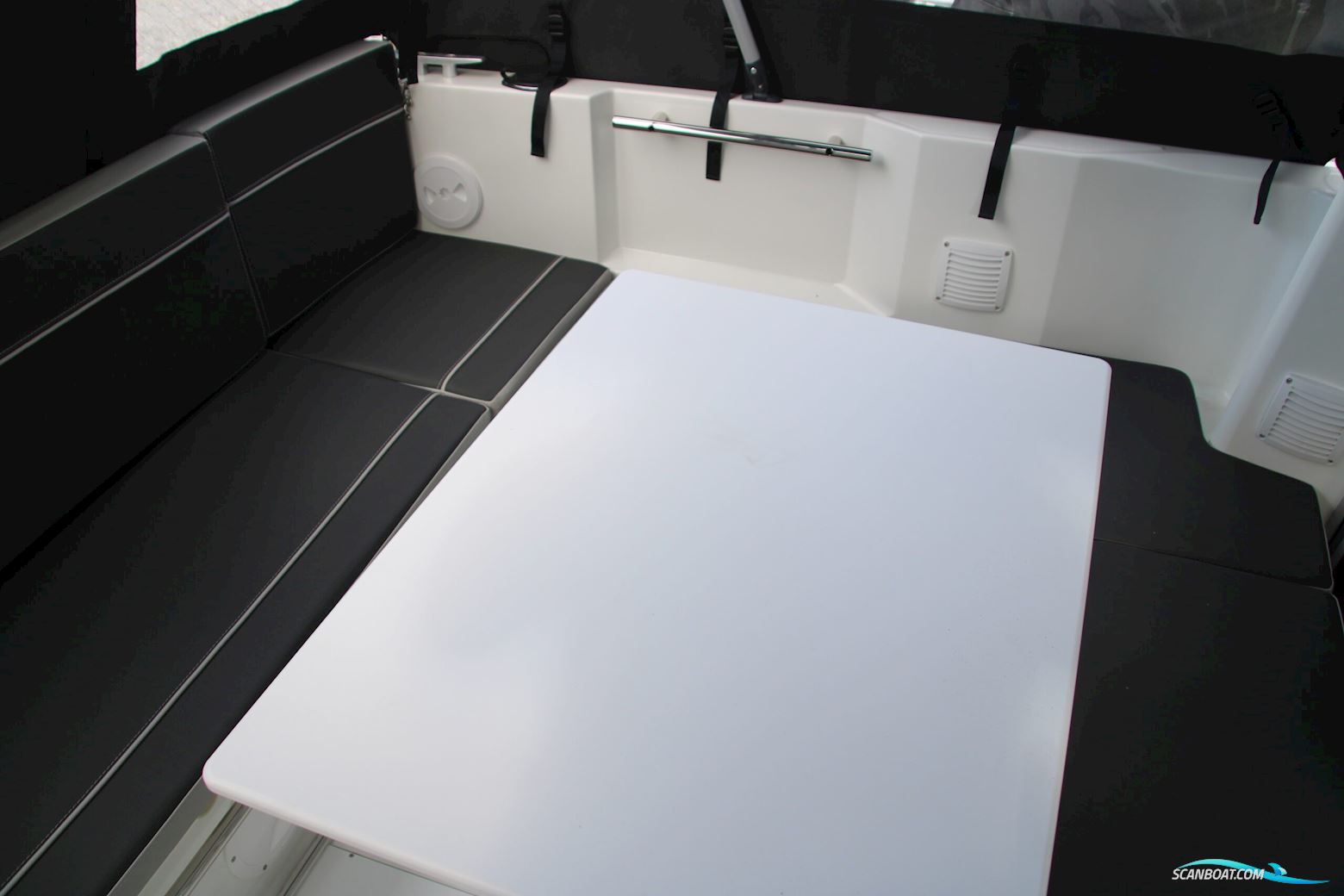 Jeanneau 695 Cruiser Serie2