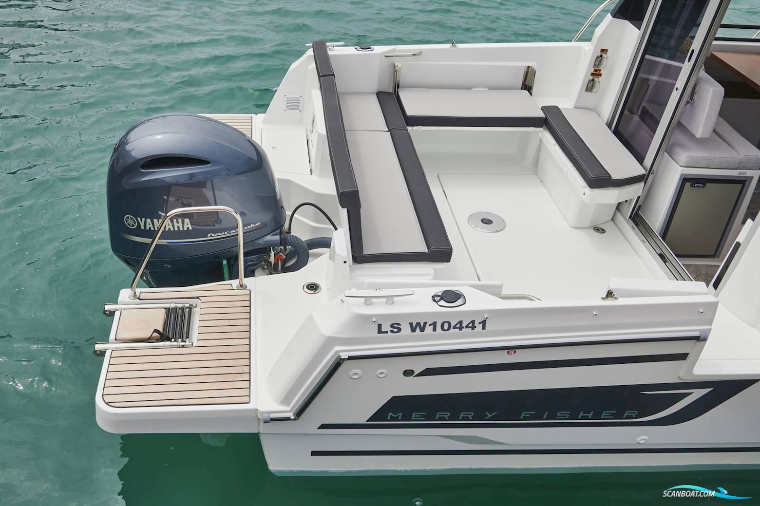 Jeanneau 695 Merry Fisher Serie2