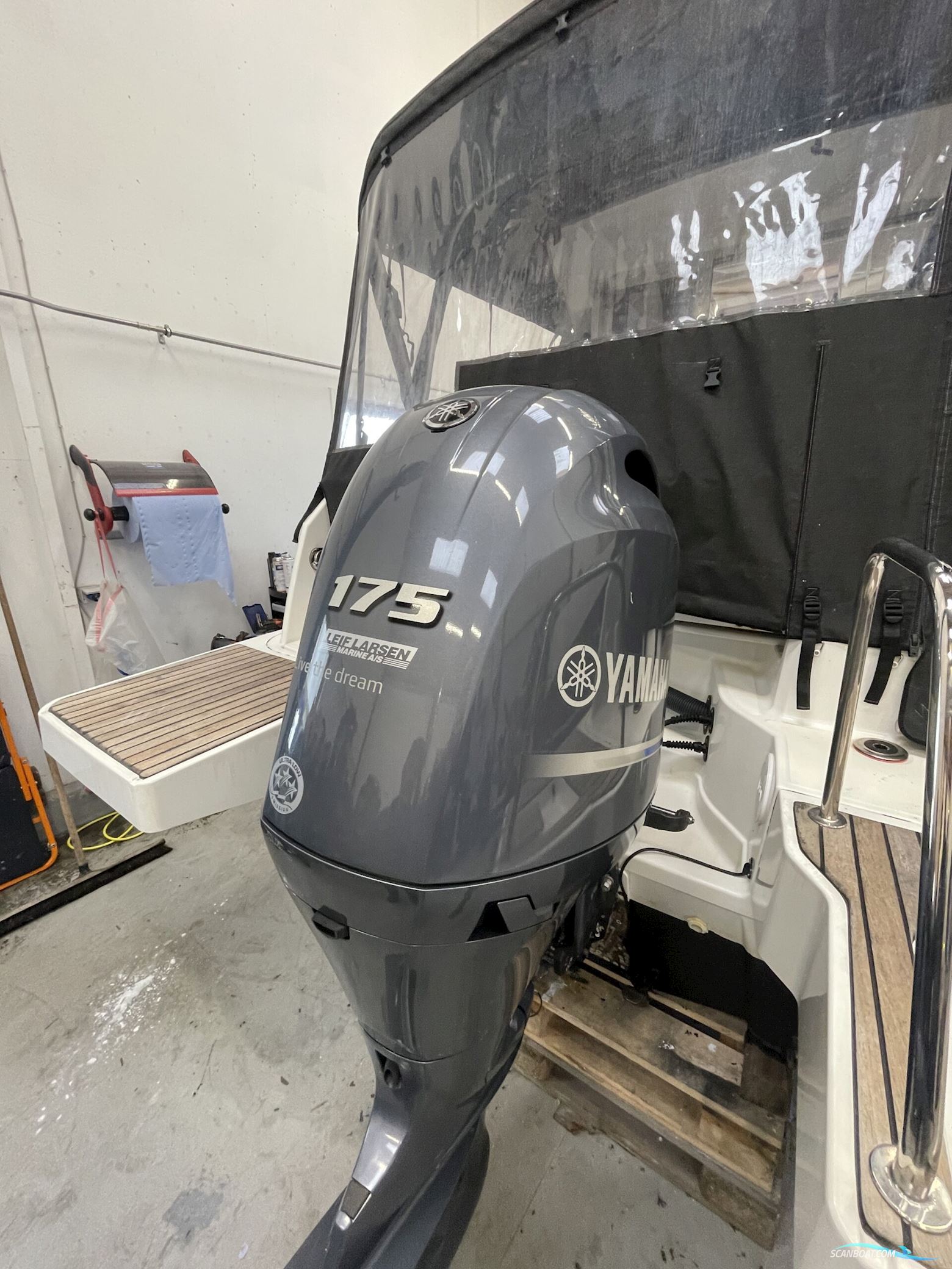 Jeanneau 695 Merry Fisher Serie2