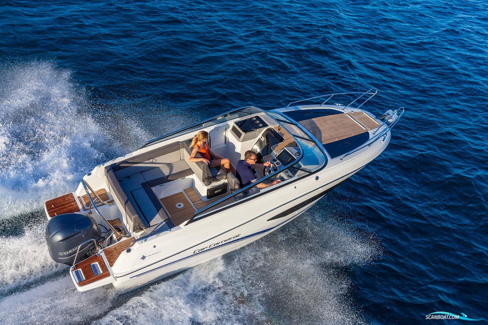 Jeanneau 7.5 DC Cap Camarat Gen2