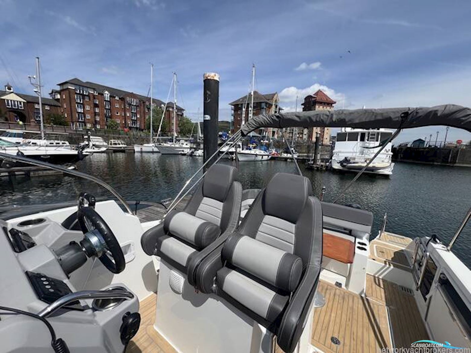 Jeanneau 9.0WA Cap Camarat