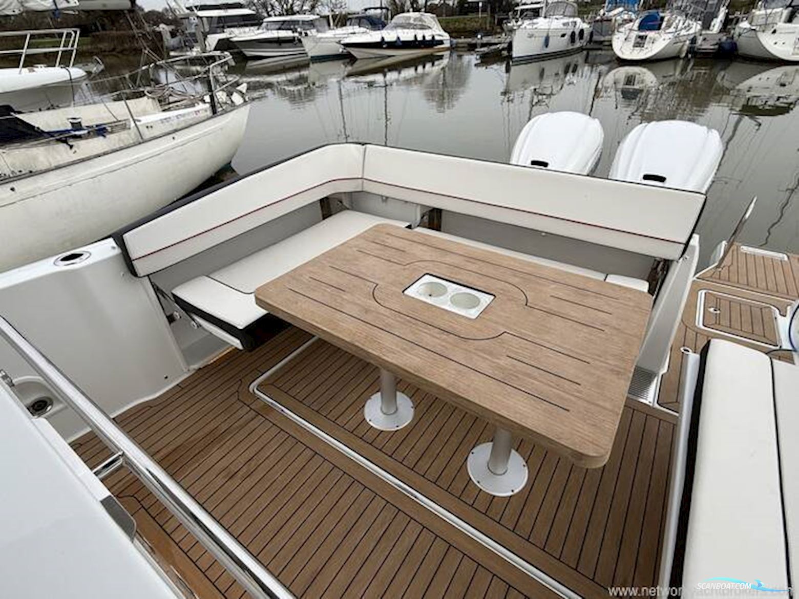 Jeanneau Cap Camarat 10.5 CC