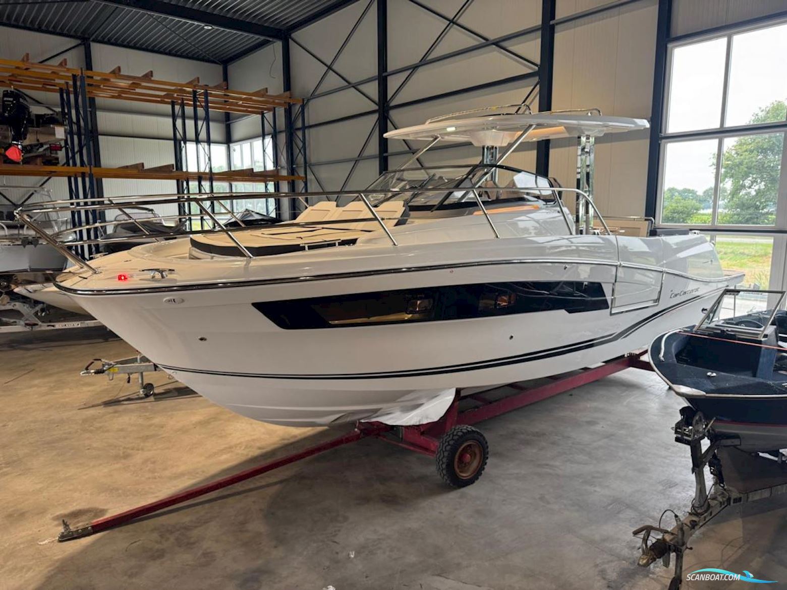 Jeanneau Cap Camarat 10.5 WA S2 op Voorraad. Dit Schip is Aanwezig op de Yamaha Stand Van Hiswa te Water 2026.