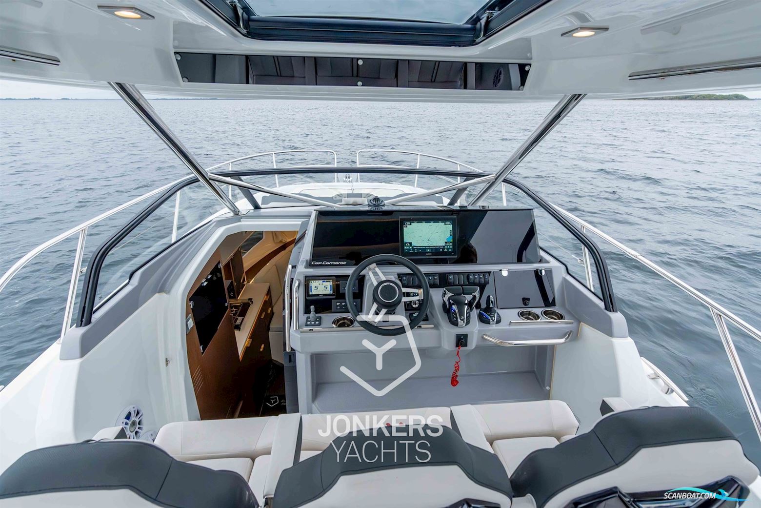 Jeanneau Cap Camarat 10.5 WA S2