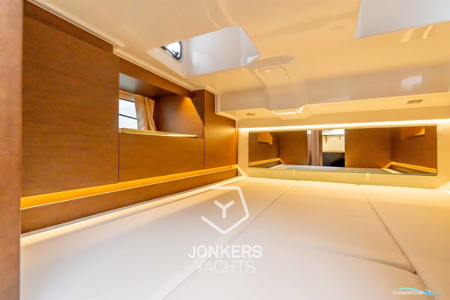 Jeanneau Cap Camarat 10.5 WA S2