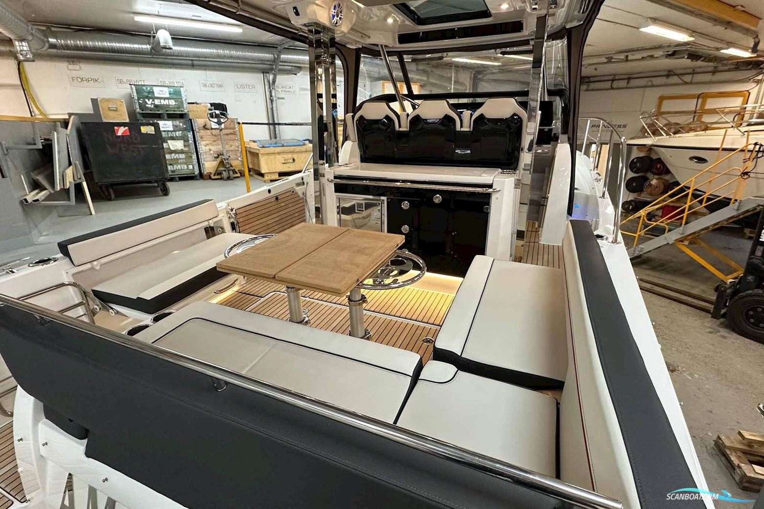 Jeanneau Cap Camarat 10.5 WA Serie 2