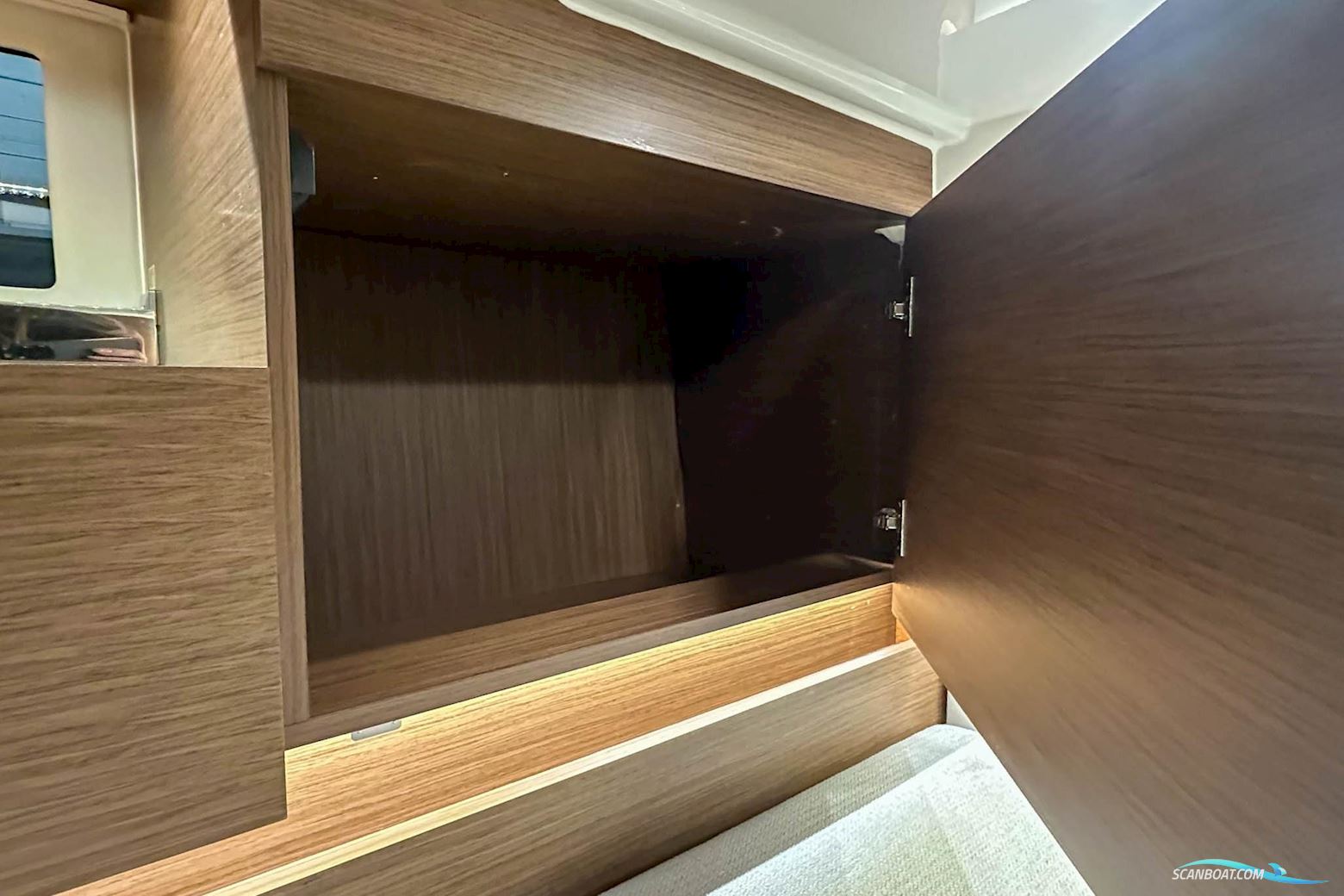 Jeanneau Cap Camarat 10.5 WA Serie 2