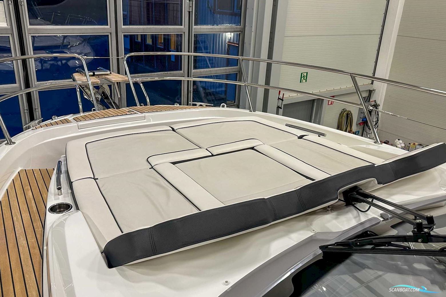 Jeanneau Cap Camarat 10.5 WA Serie 2