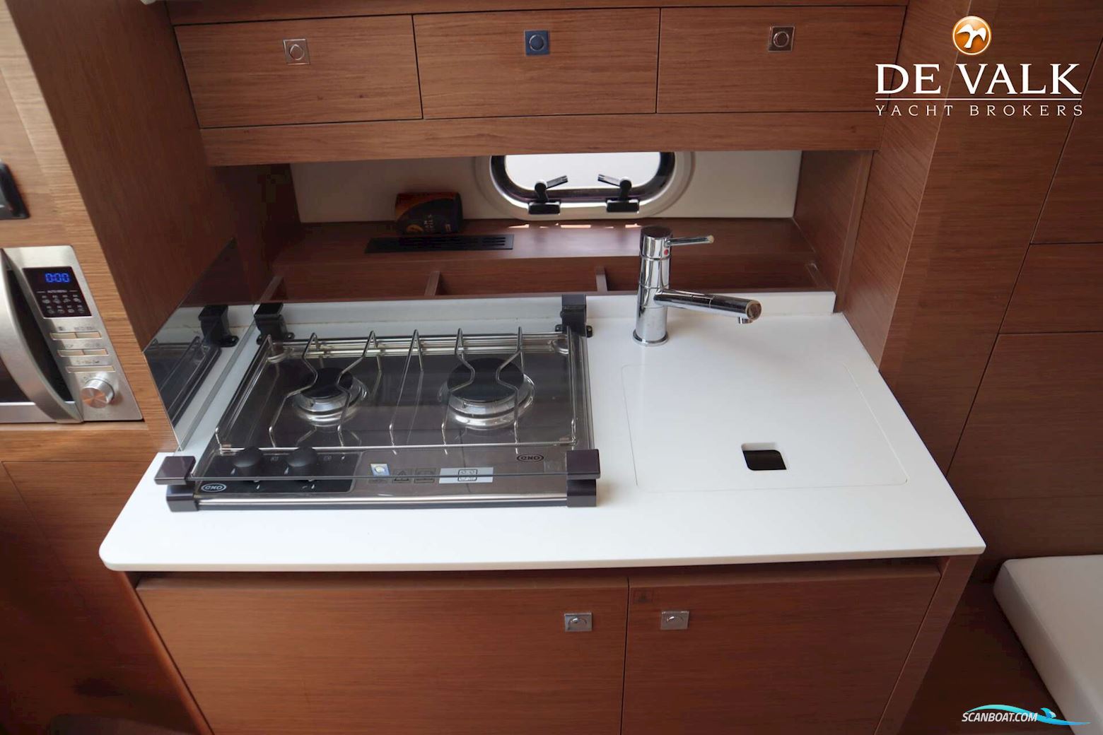 Jeanneau Cap Camarat 10.50 WA