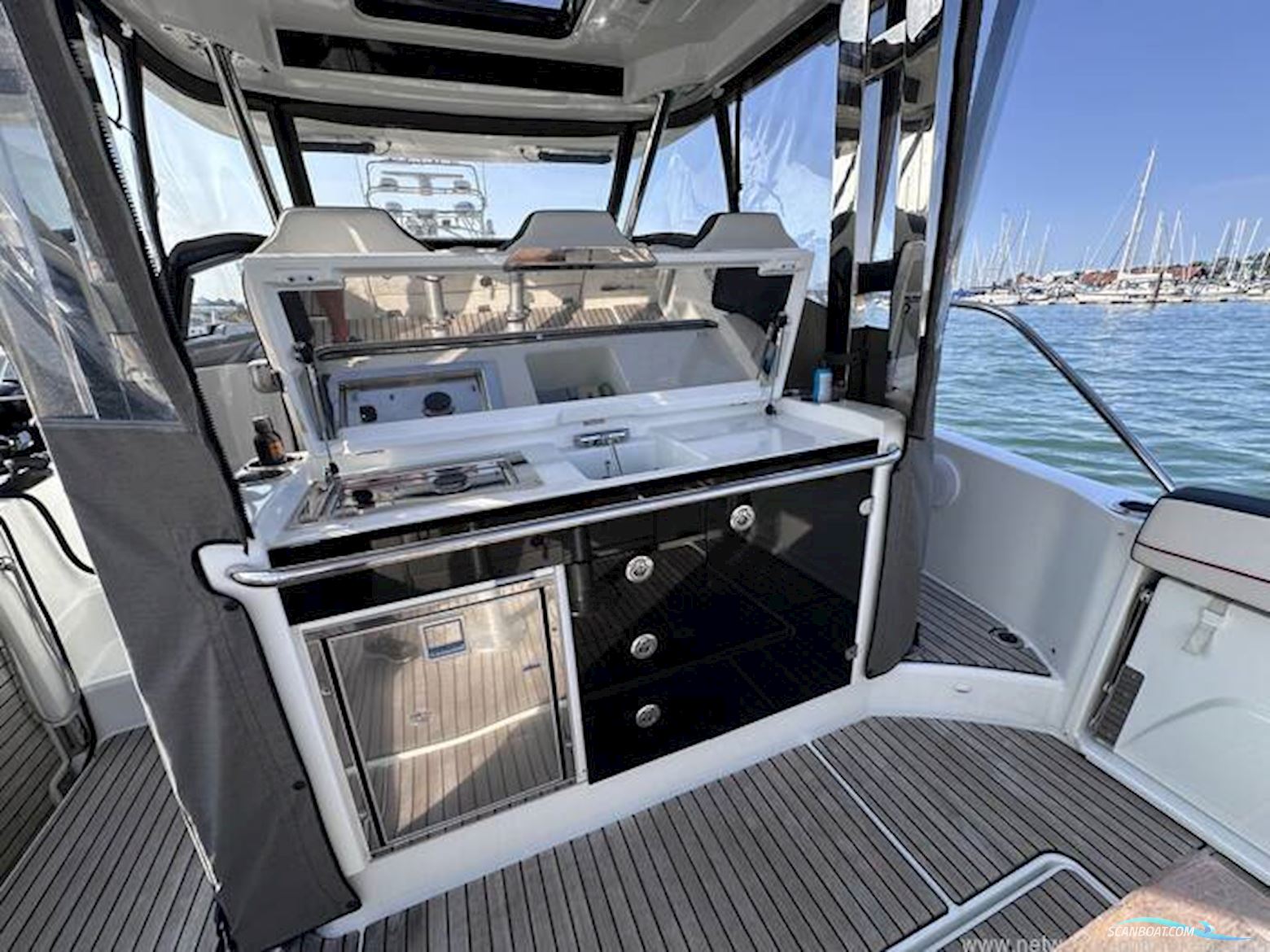 Jeanneau Cap Camarat 10.5WA S2