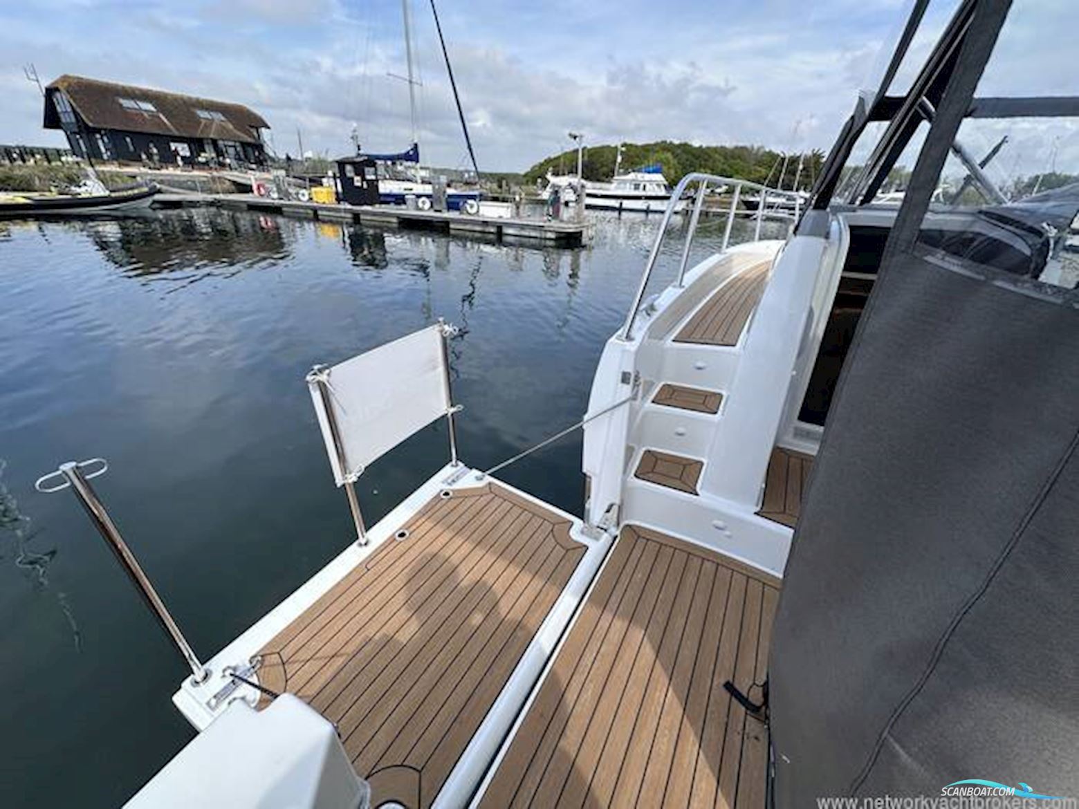 Jeanneau Cap Camarat 10.5WA S2