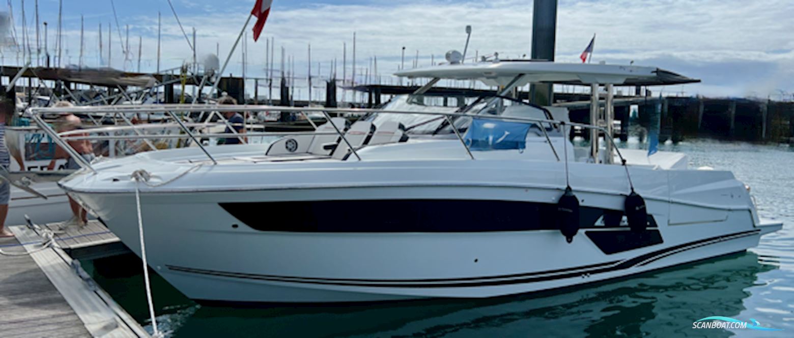 Jeanneau Cap Camarat 12.5WA-New Version Motorboten 2024, met Yamaha 300 V6 4.2L motor, France