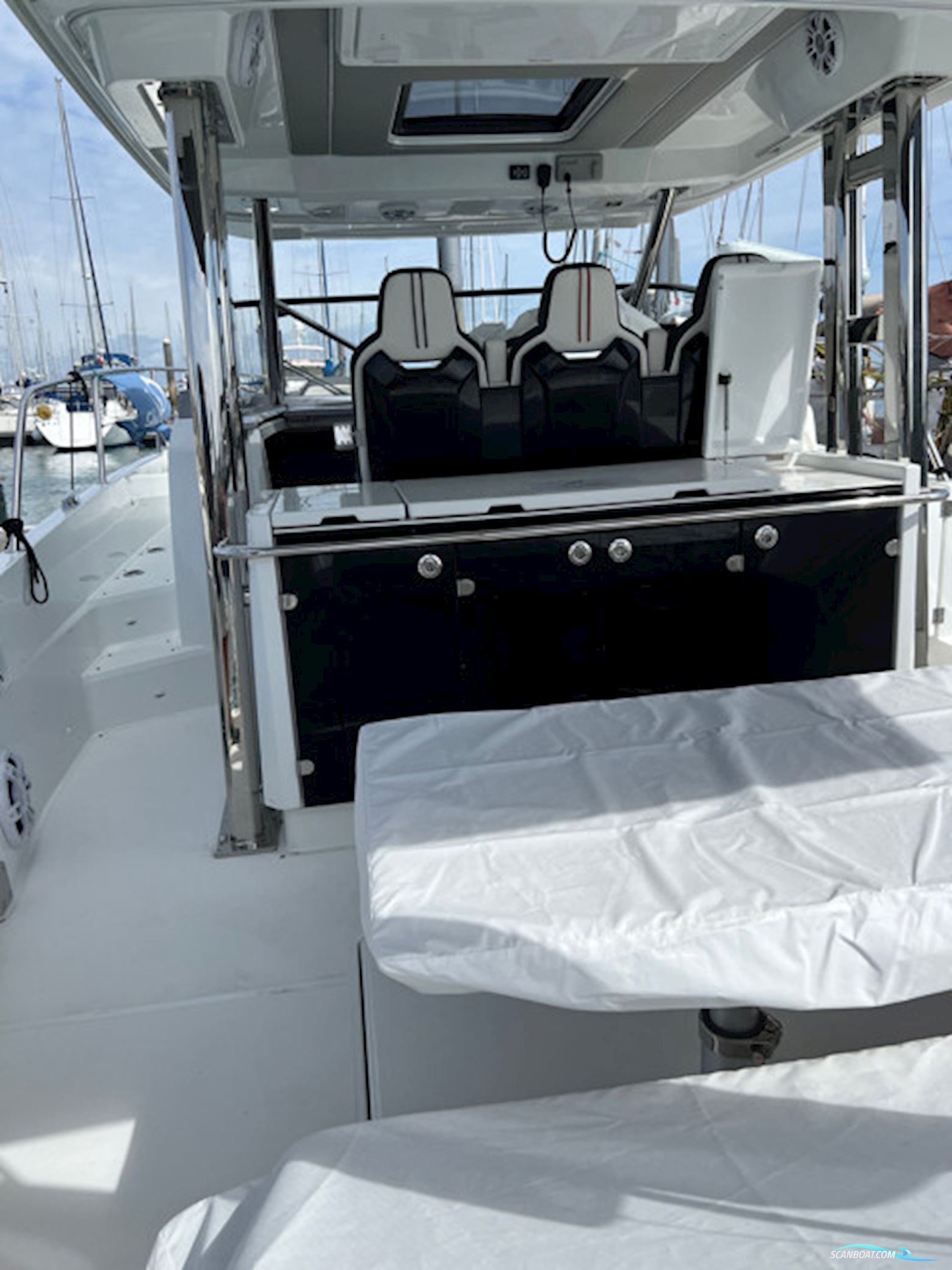 Jeanneau Cap Camarat 12.5WA-NEW VERSION