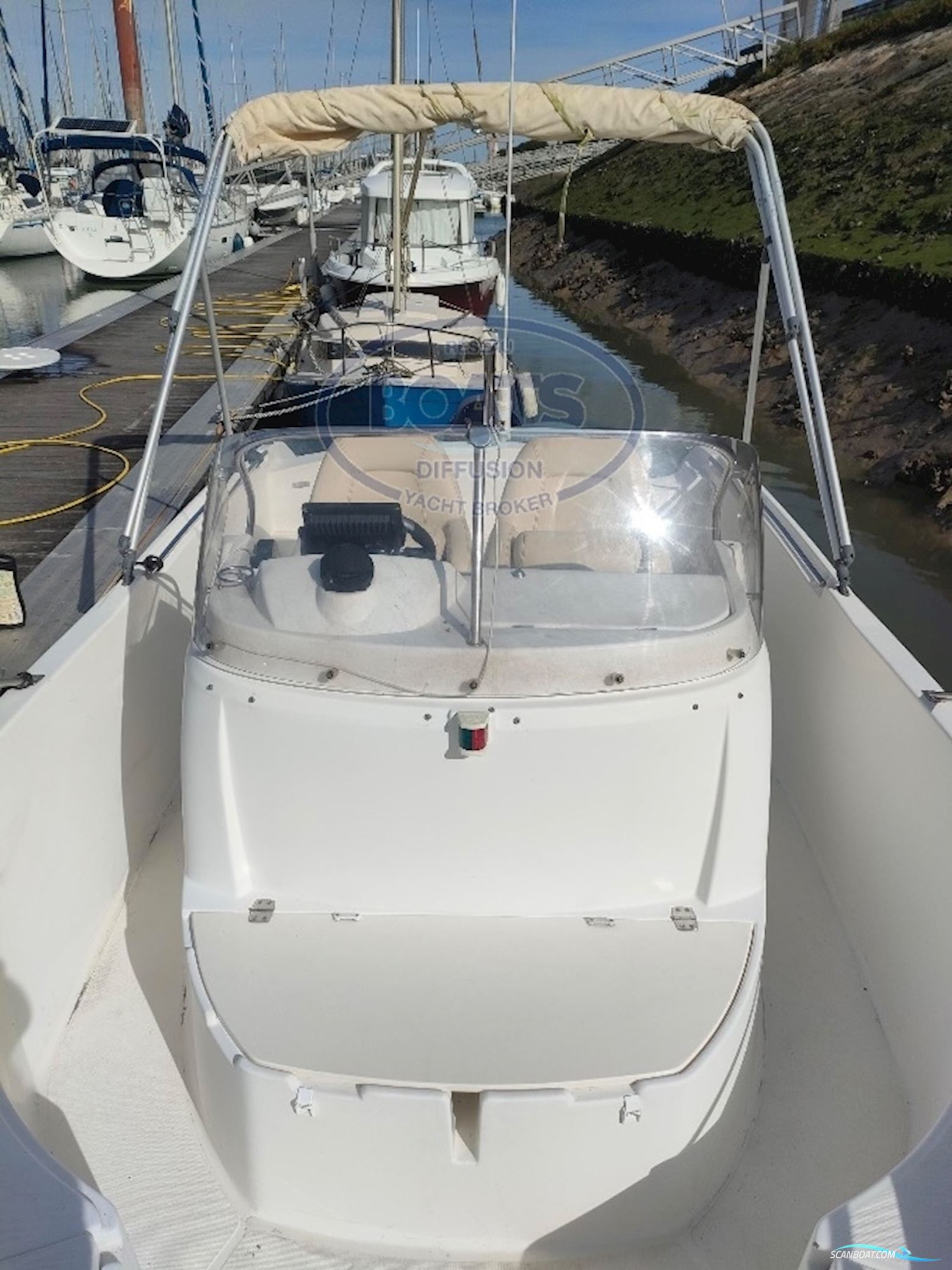 Jeanneau CAP CAMARAT 635 STYLE