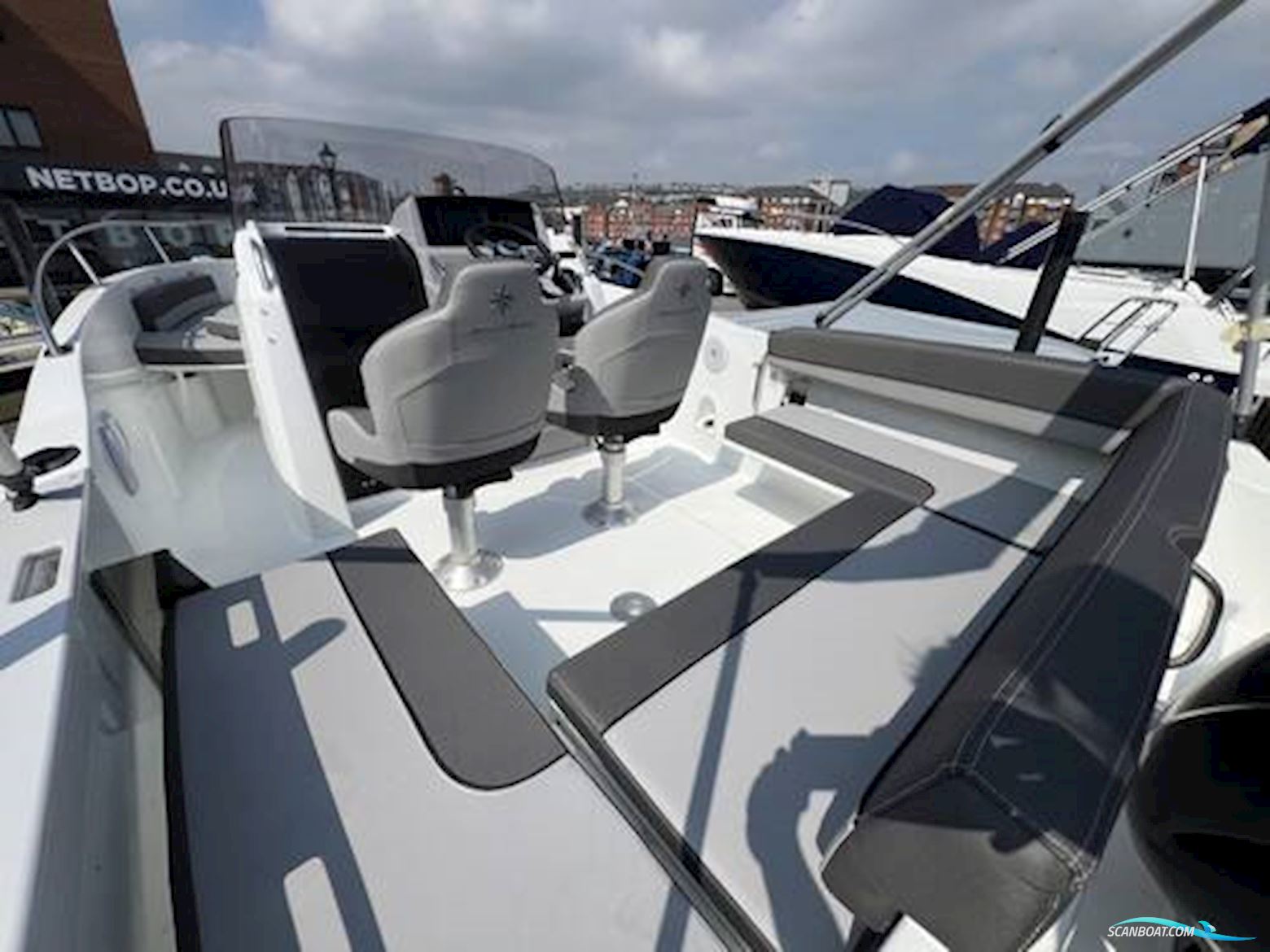 Jeanneau Cap Camarat 6.5 CC S3