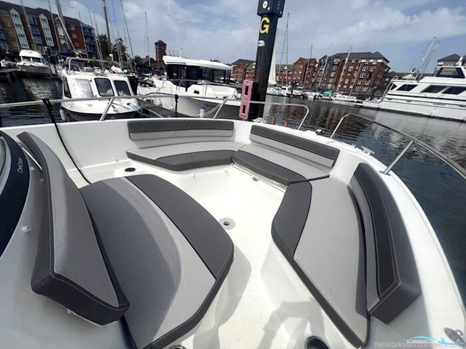 Jeanneau Cap Camarat 6.5 CC S3