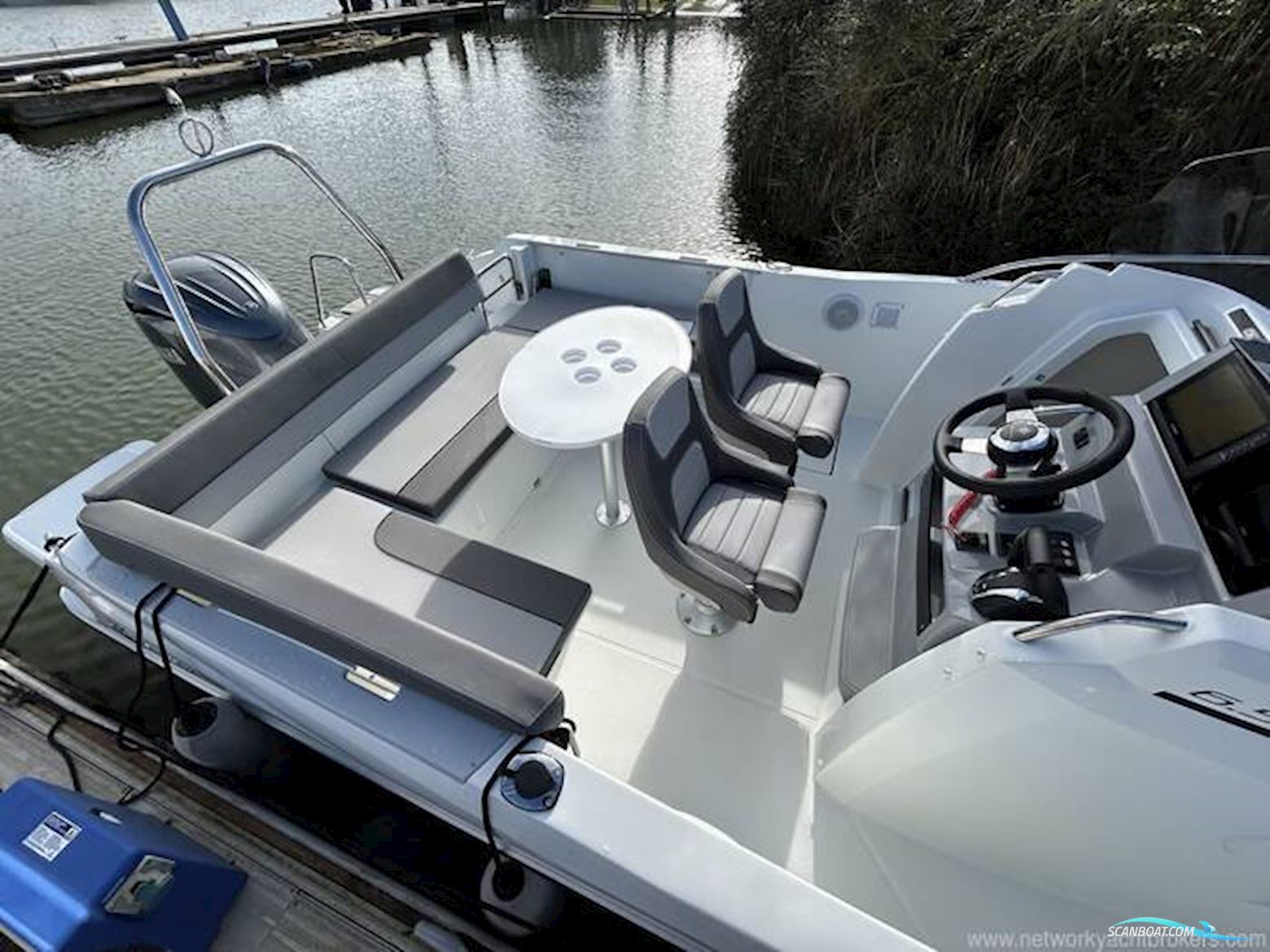 Jeanneau Cap Camarat 6.5 CC Series 3