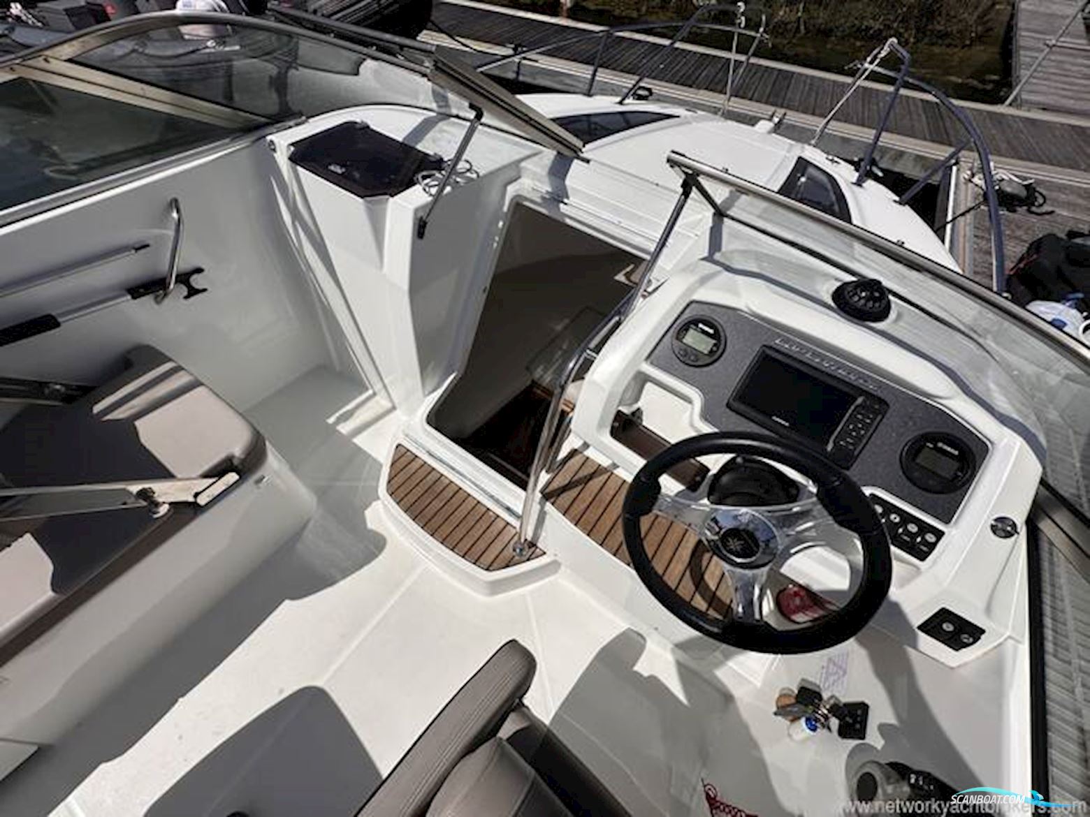 Jeanneau Cap Camarat 6.5 DC
