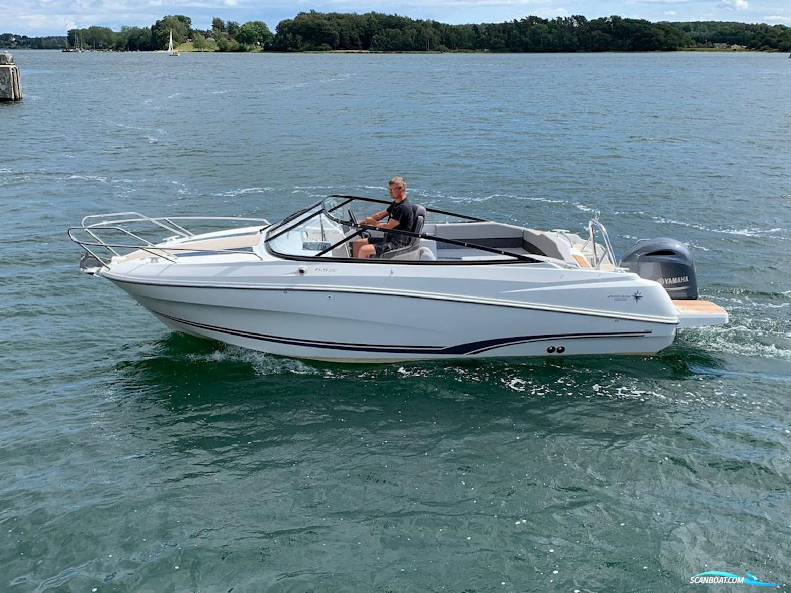 Jeanneau Cap Camarat 6.5 DC Serie 2 Met Nieuwe Motor Motorboten 2020, met Suzuki motor, The Netherlands