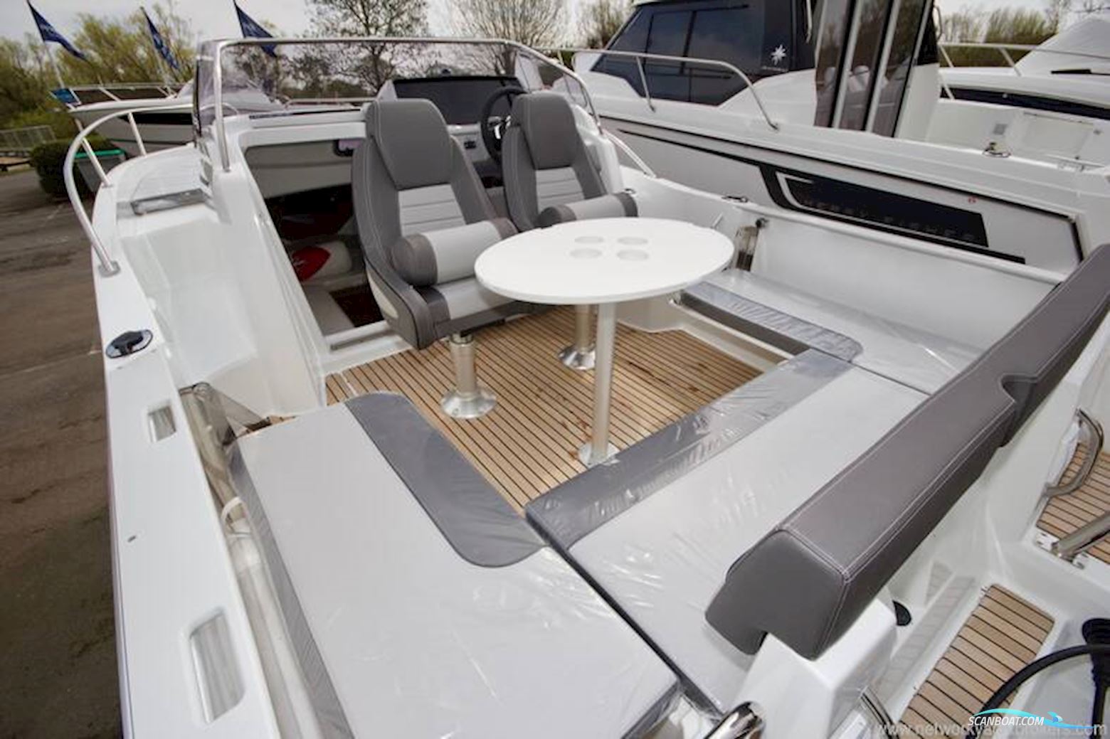 Jeanneau Cap Camarat 6.5WA Series 3