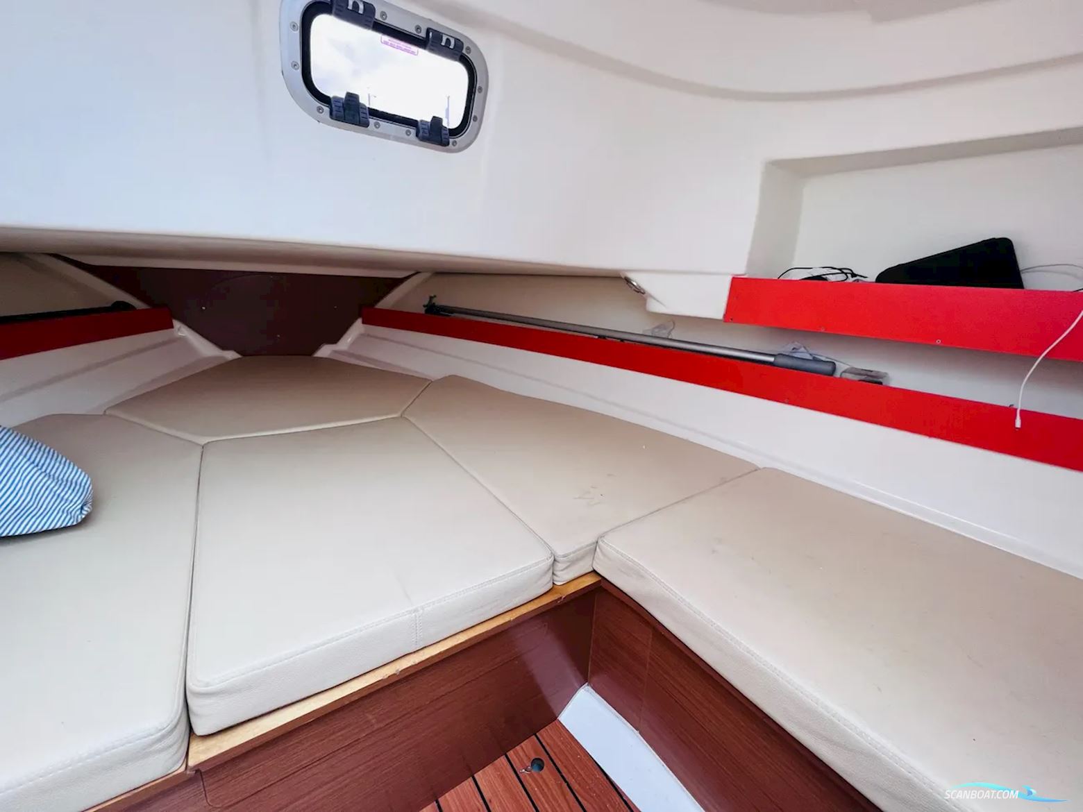 Jeanneau Cap Camarat 715