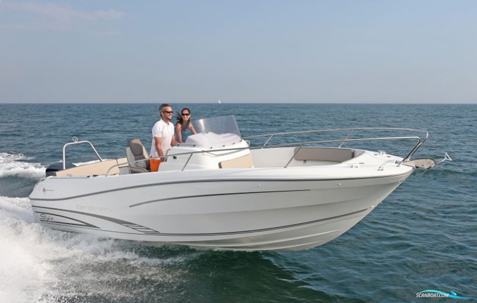 Jeanneau Cap Camarat 7.5 CC Motorboten 2025, met Yamaha F225Ucb motor, Denemarken
