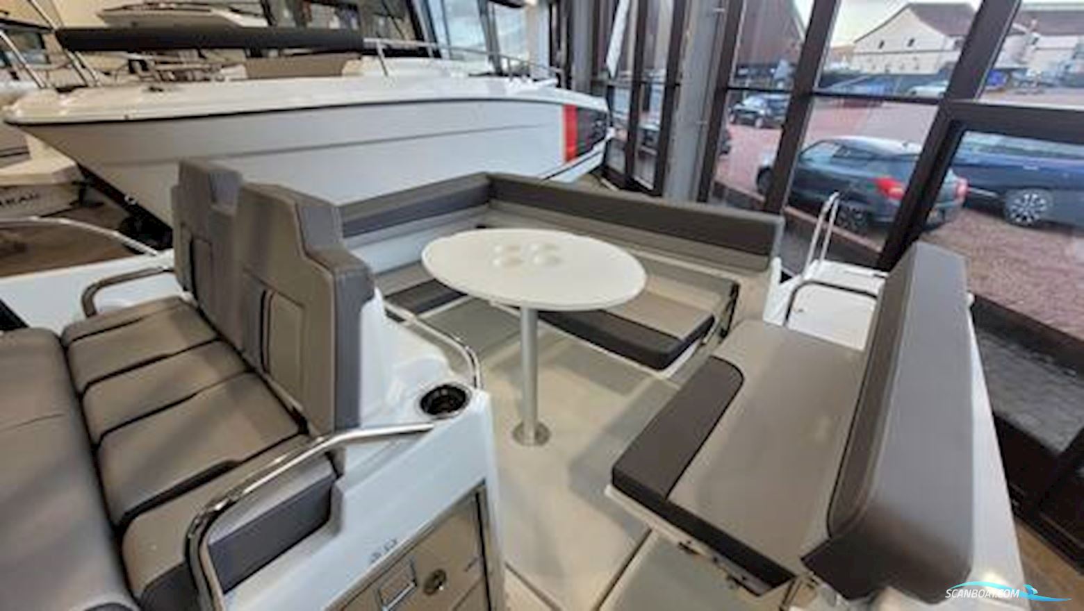 Jeanneau Cap Camarat 7.5 WA s3