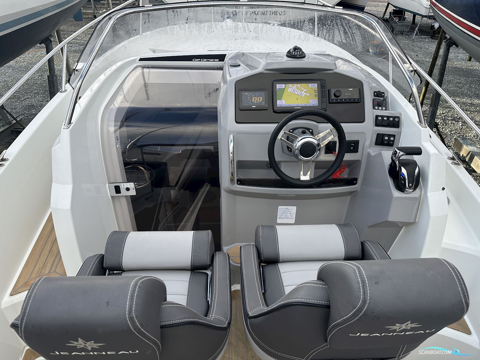 Jeanneau Cap Camarat 7.5 WA Series II