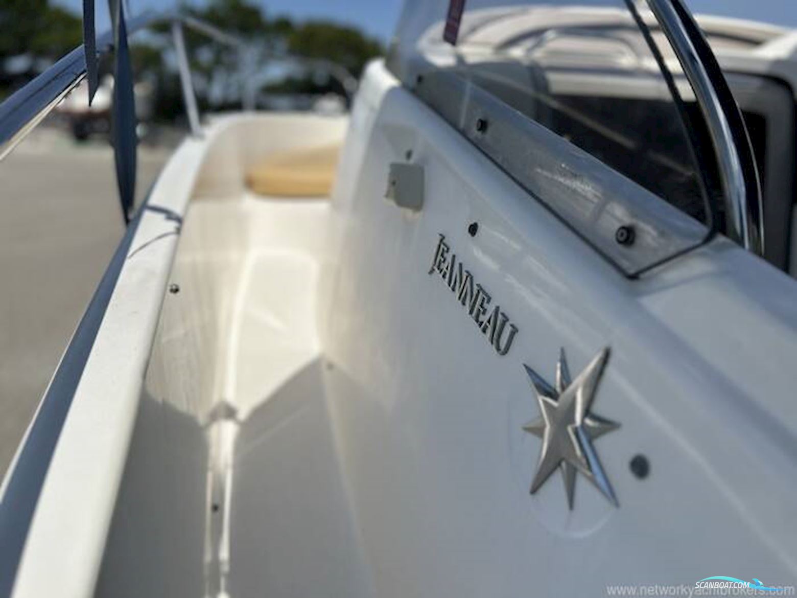 Jeanneau Cap Camarat 755