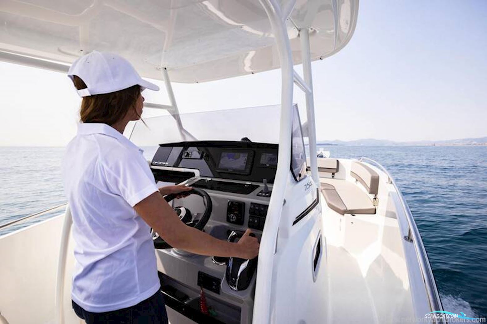 Jeanneau Cap Camarat 7.5CC