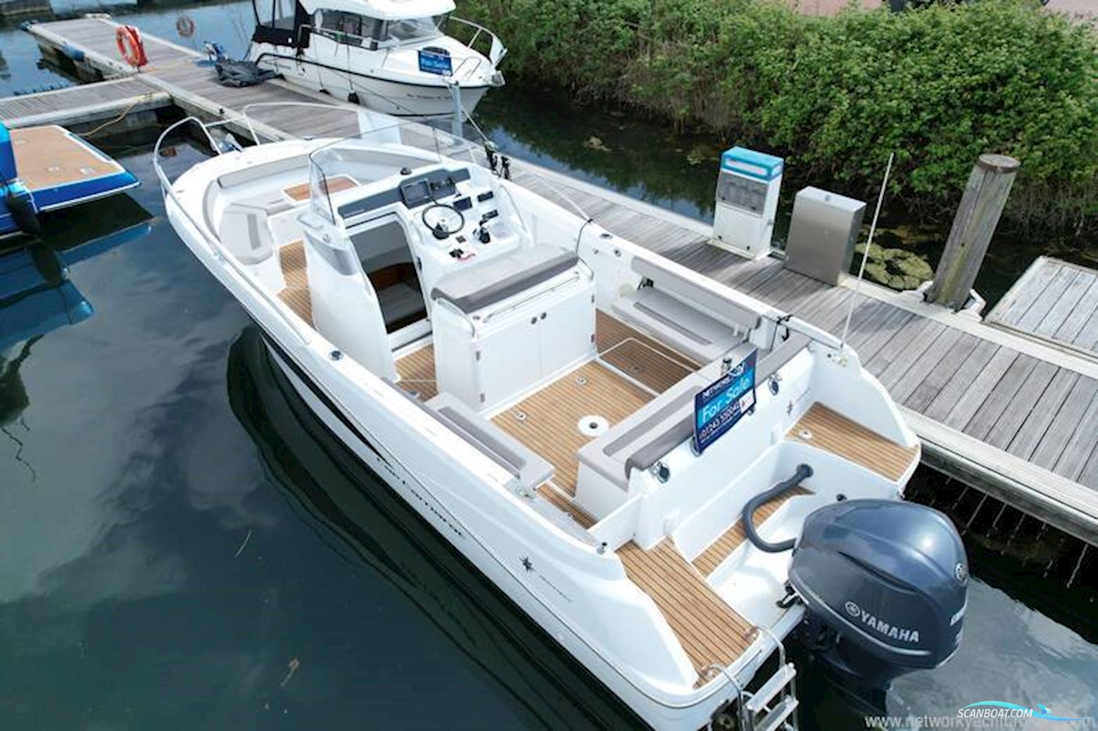 Jeanneau Cap Camarat 8.5 CC