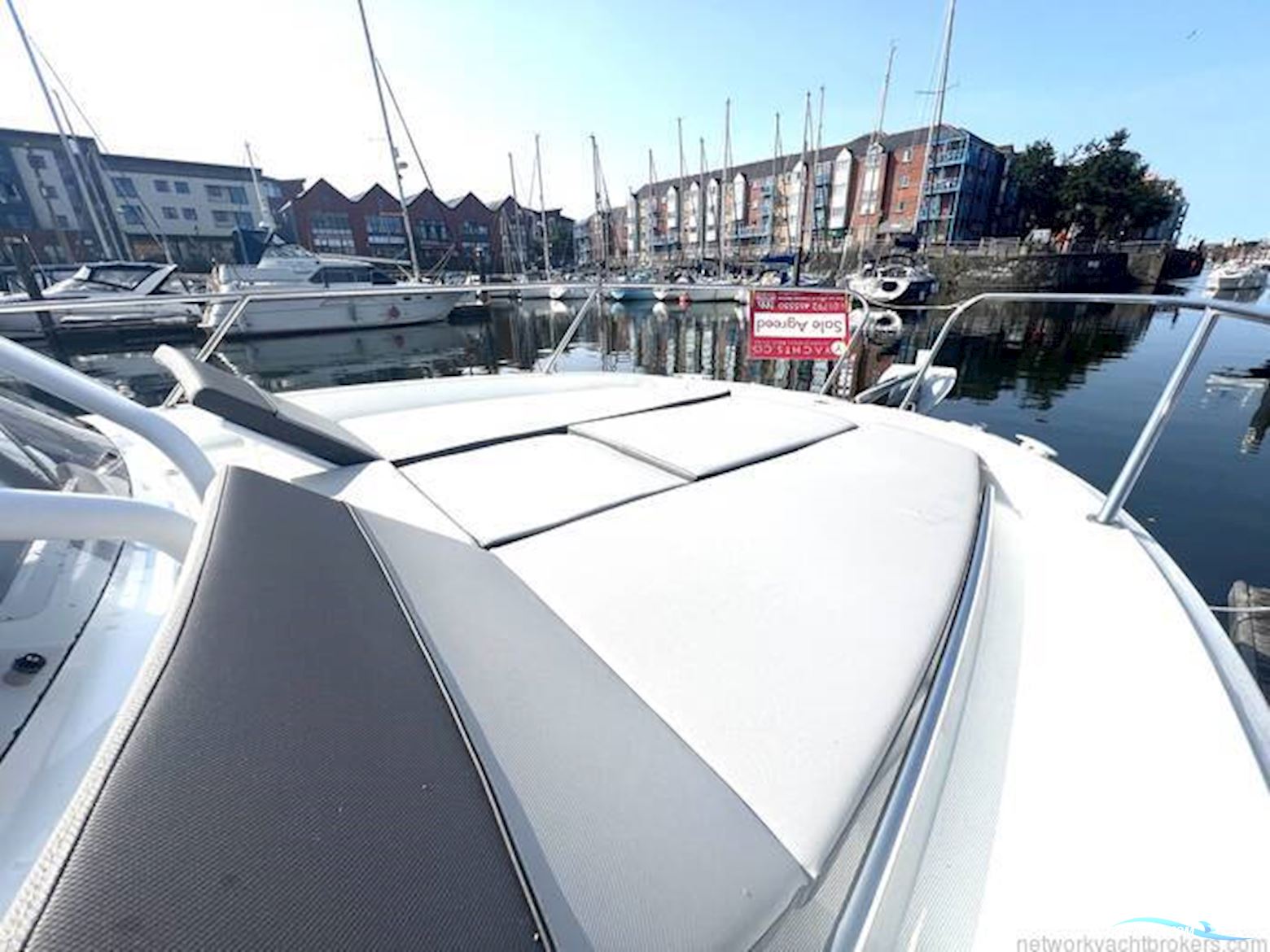 Jeanneau Cap Camarat 9.0 WA