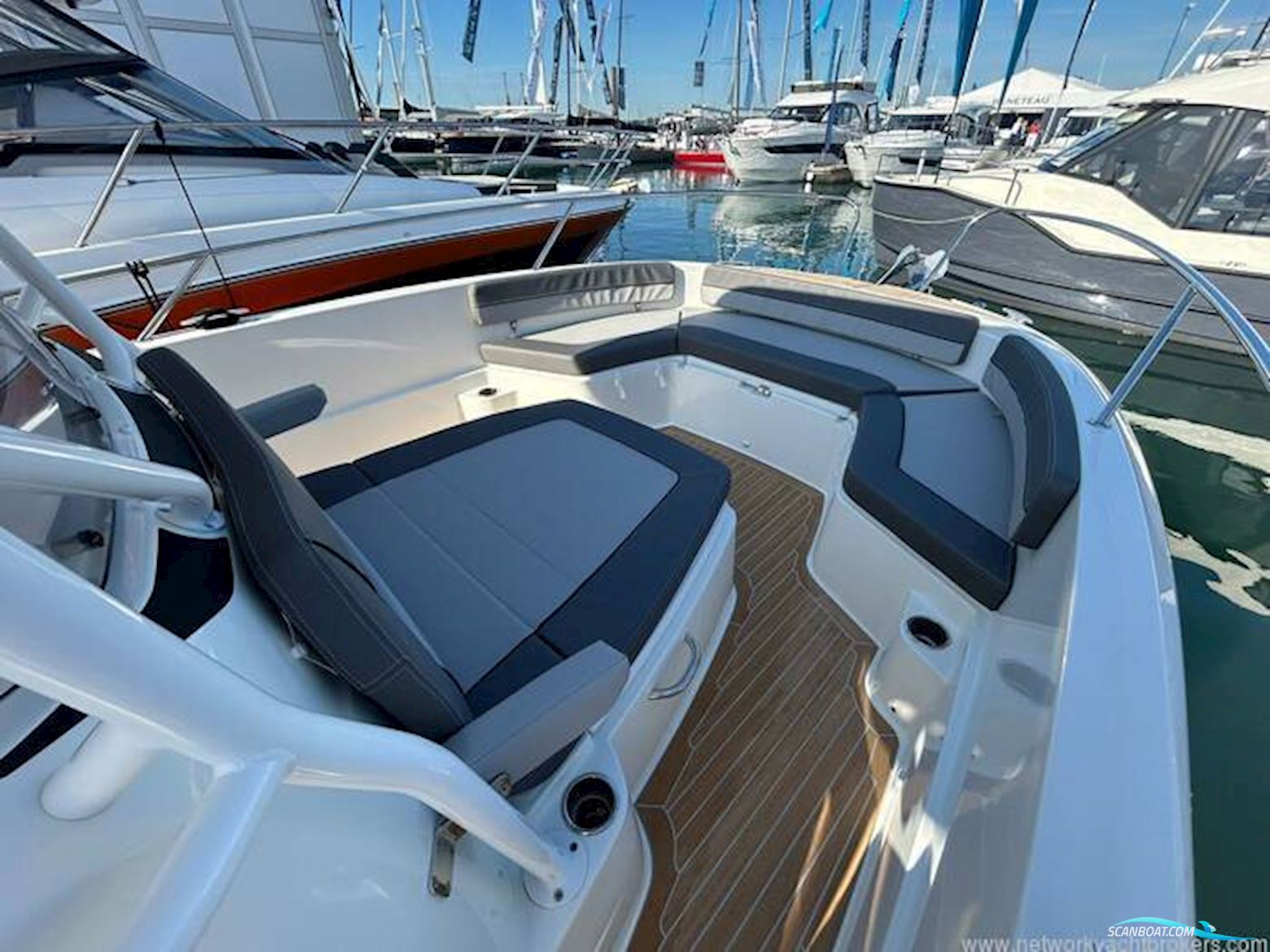 Jeanneau Cap Camarat 9.0CC