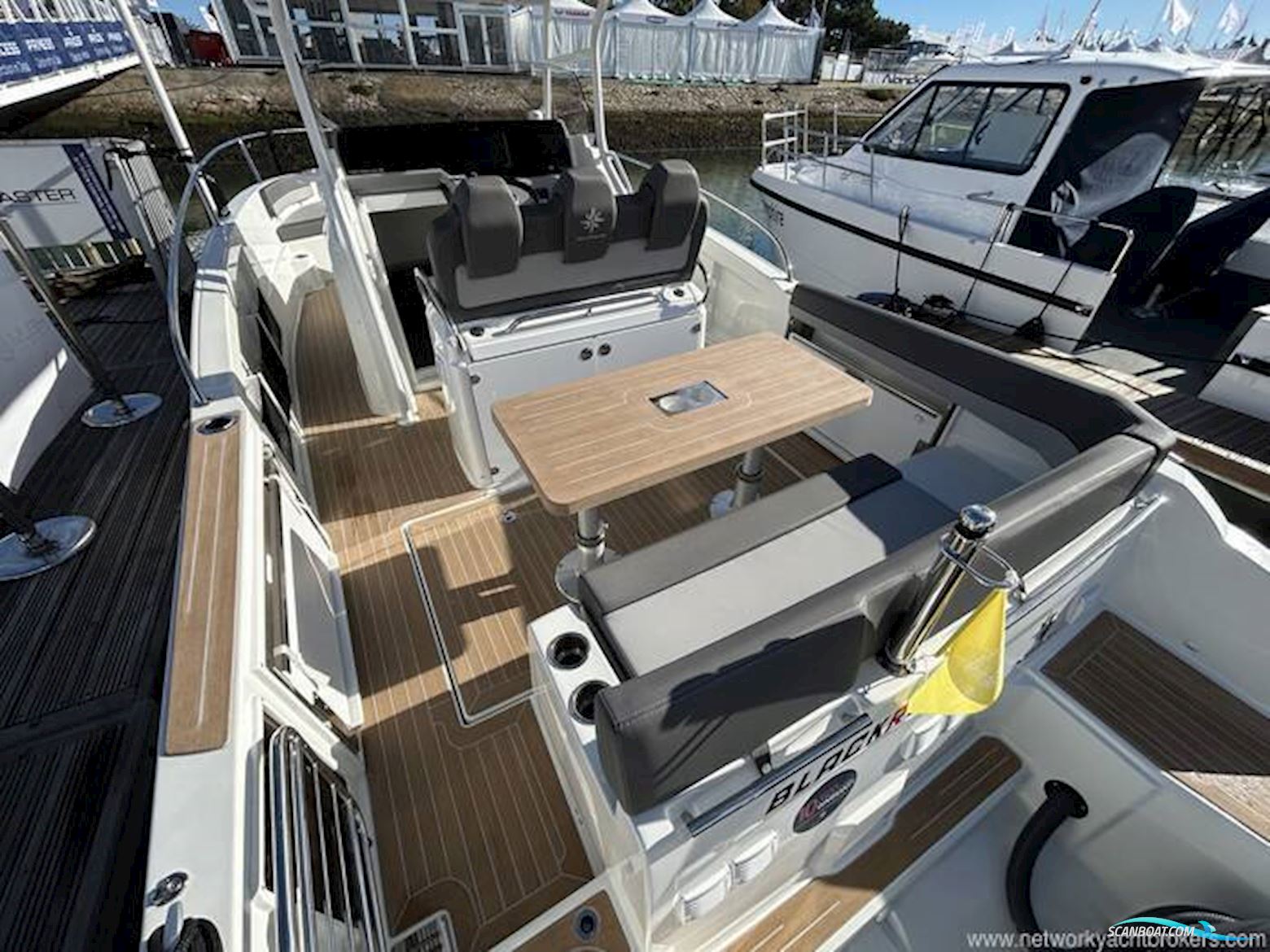 Jeanneau Cap Camarat 9.0CC