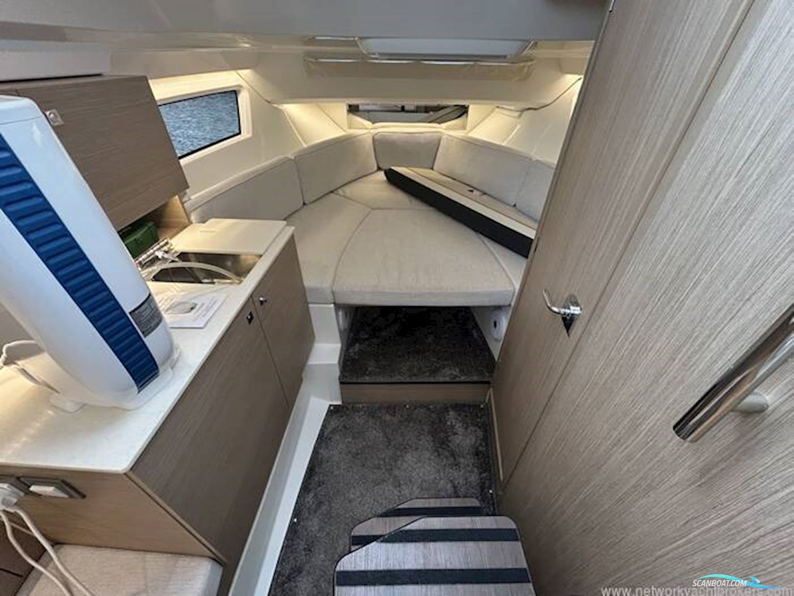 Jeanneau Cap Camarat 9.0WA S2