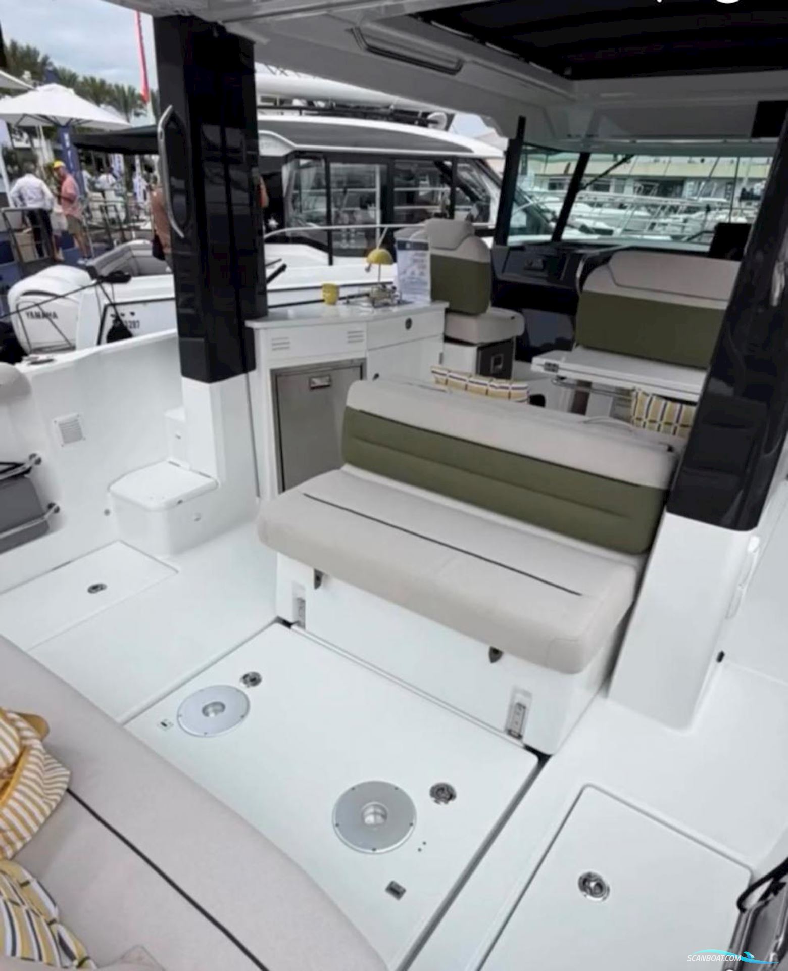 Jeanneau EX34 Hard Top