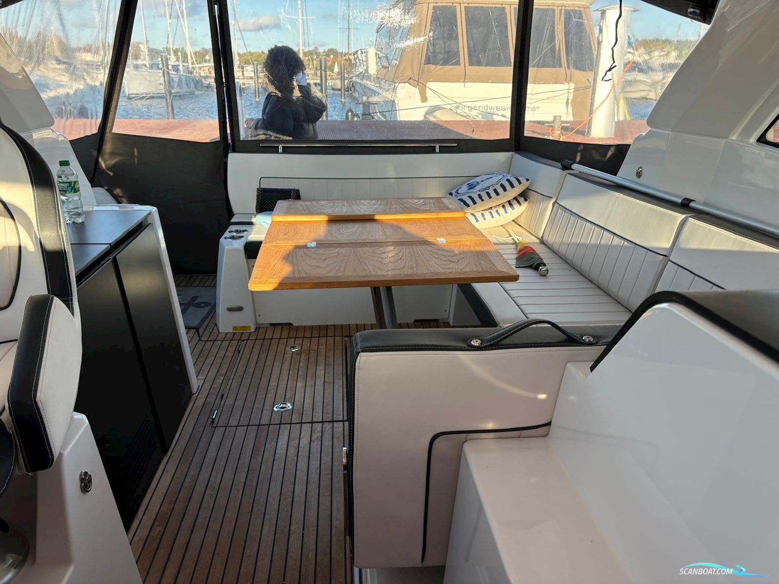 Jeanneau Leader 33