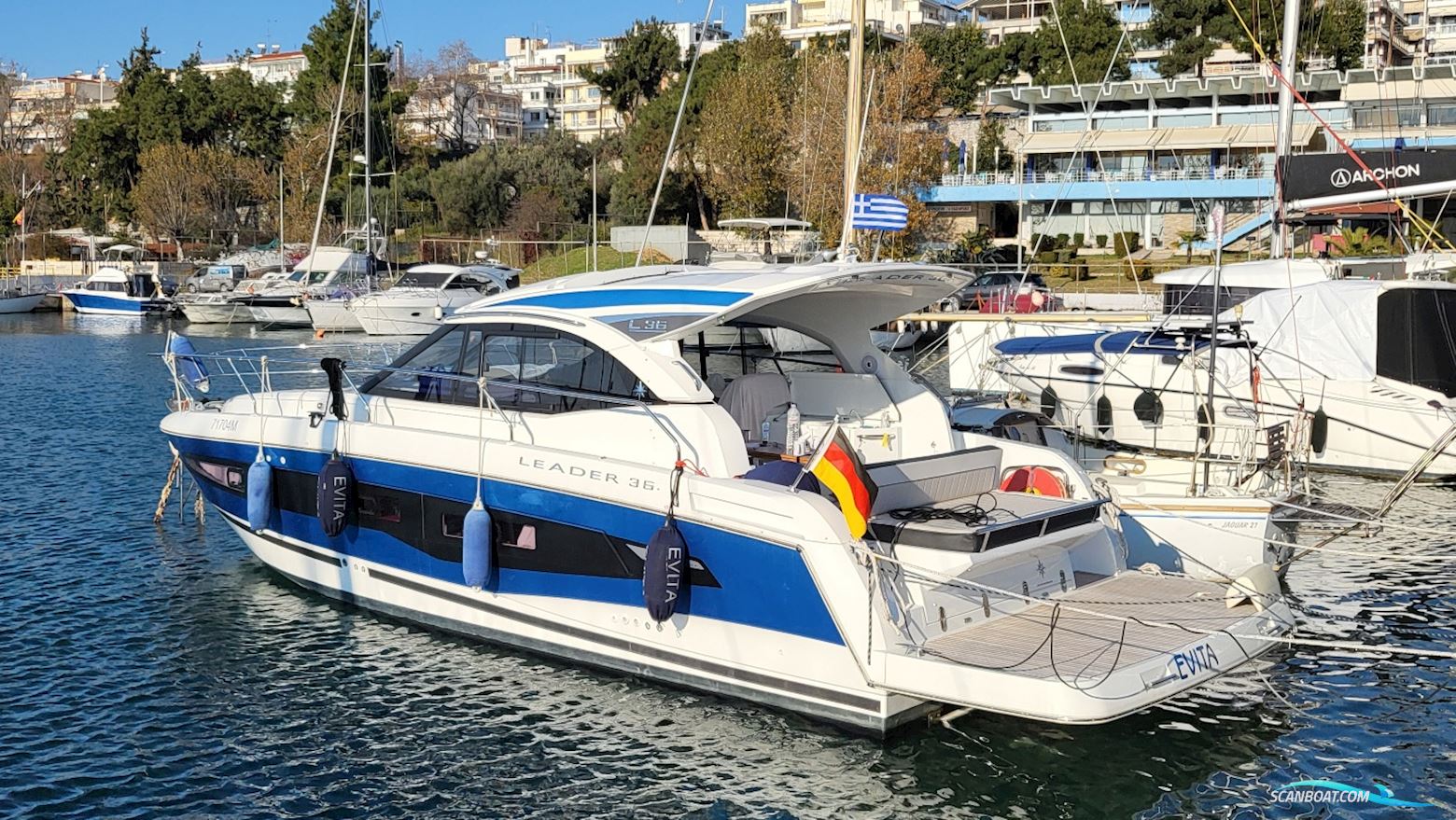 Jeanneau Leader 36 Motorboten 2020, met Volvo Penta D4-300 motor, Griekenland