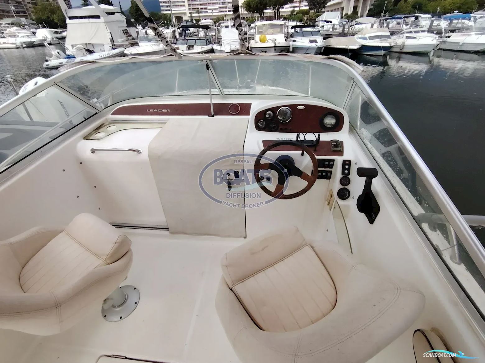 Jeanneau Leader 705