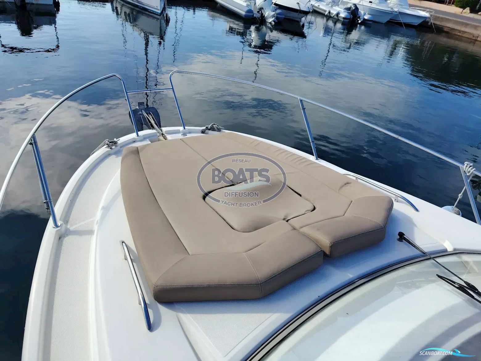 Jeanneau Leader 8