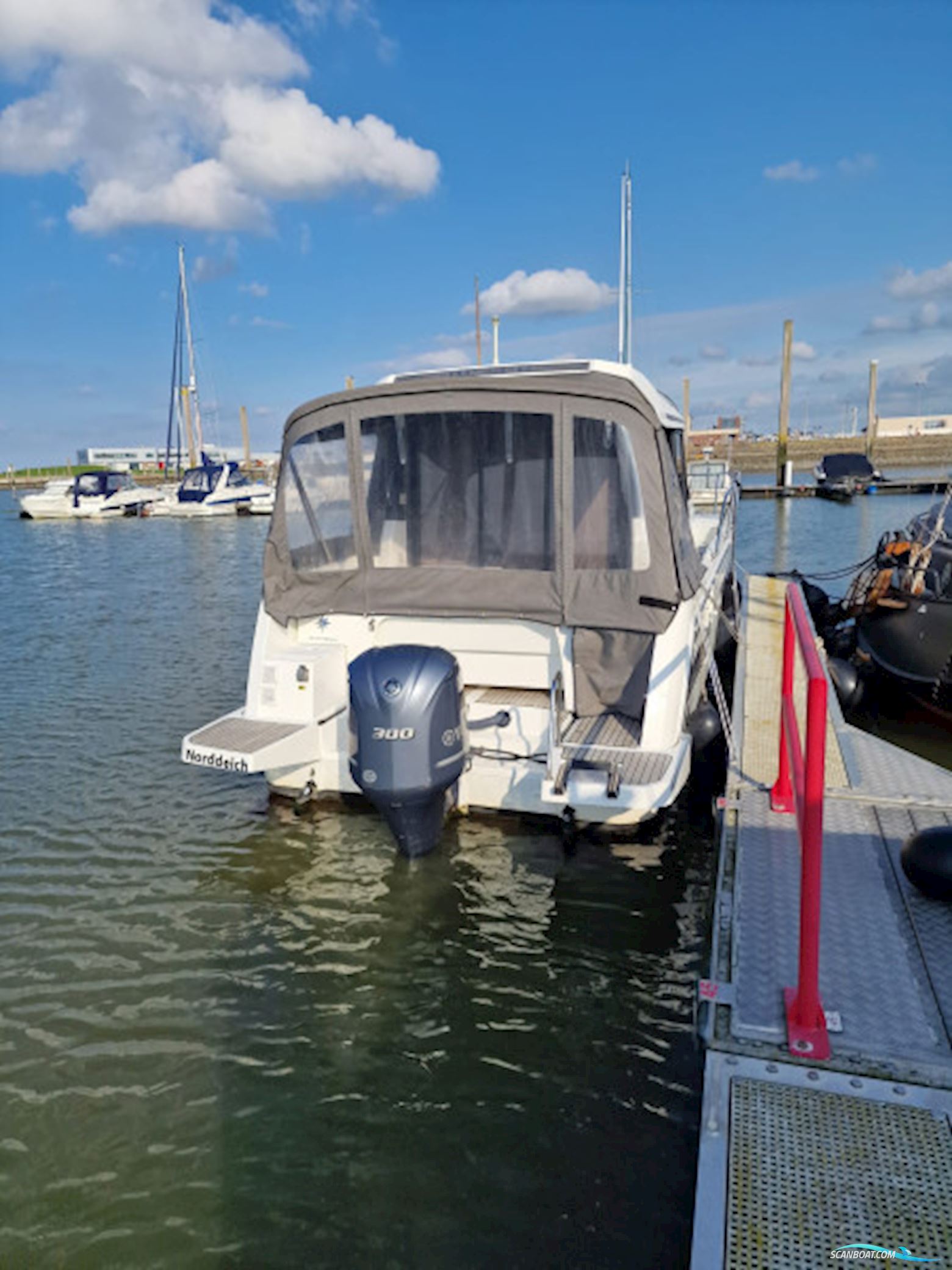 Jeanneau Merry Fischer 895