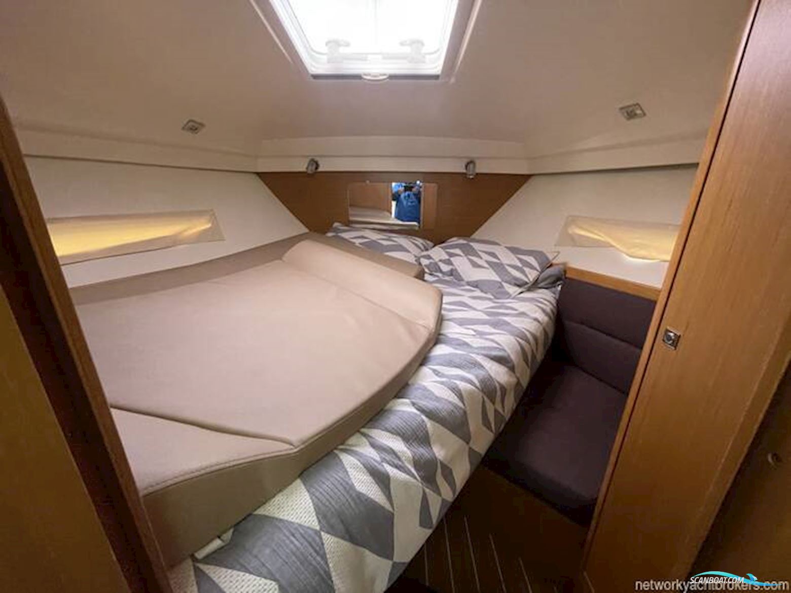 Jeanneau Merry Fisher 10