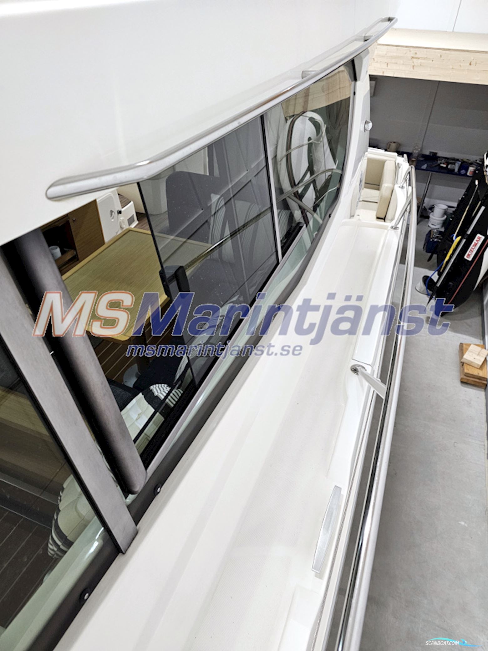 Jeanneau Merry Fisher 10
