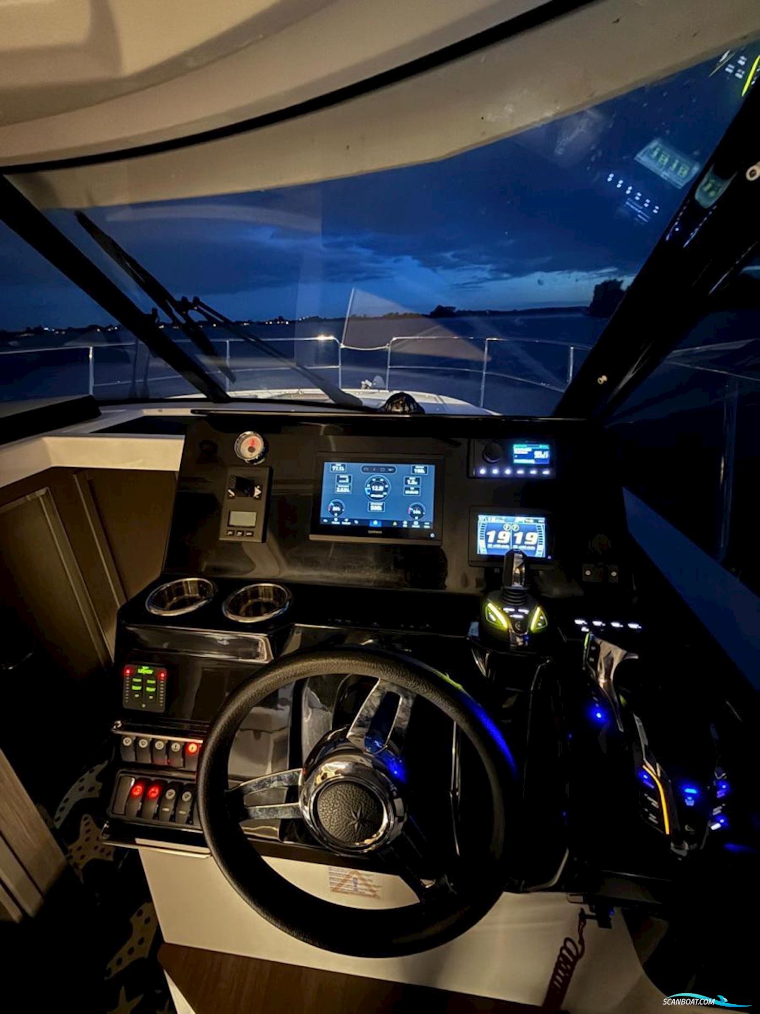 Jeanneau Merry Fisher 1095 Coupé Hardtop